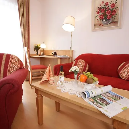 Hotel Am Kureck 3*